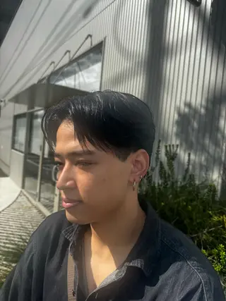 メンズ アンドルトワ所属・野崎 倫太郎のヘアスタイル