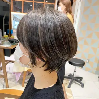 カラー 須藤 向日葵のヘアスタイル