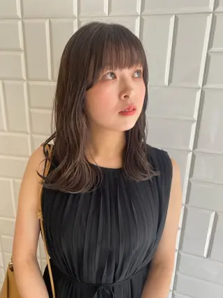 ミディアム みやけ ひなのヘアスタイル