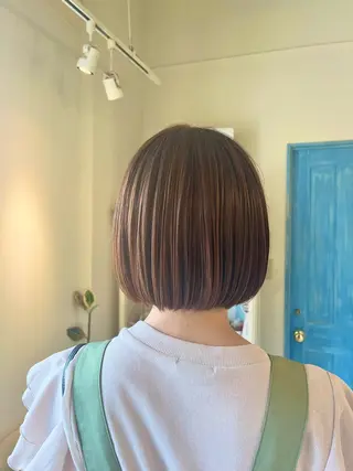 ショート よこもり あいのヘアスタイル