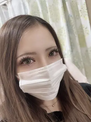 マツエク・マツパ 伊藤名紬 マツエク専門のマツエク・マツパデザイン