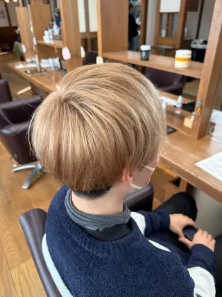 ショート topstylist 遠山康兵のヘアスタイル