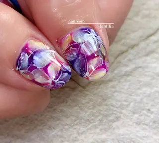 ネイル -nailroom- familiaのネイルデザイン