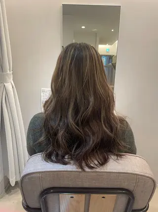 ロング 美髪✨艶髪✨髪質改善 カラー特化❣大石優奈のヘアスタイル