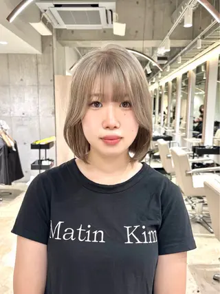 ショート カラー ブリーチカラー/似合 せ🎀amika🎀のヘアスタイル
