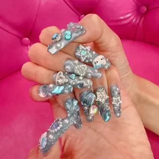 ネイル MignonReve所属・MignonReve 🎀Sayaのネイルデザイン