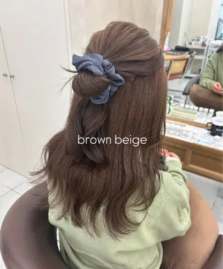 セミロング カラー 暖色カラー/ブリーチ なしカラー/艶カラーのヘアスタイル