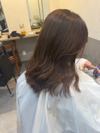 セミロング カラー 松戸 Nerine 【ネリネ】かえでのヘアスタイル