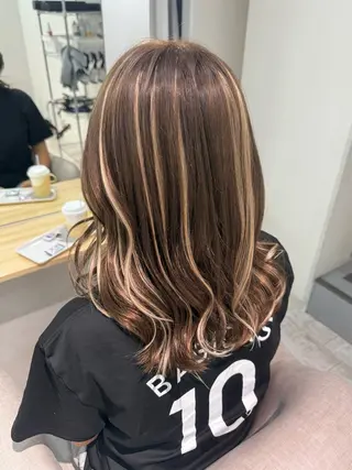 ミディアム カラー piLLon/ RYUKAのヘアスタイル