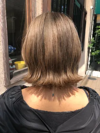 ショート カラー 國次 夕貴のヘアスタイル