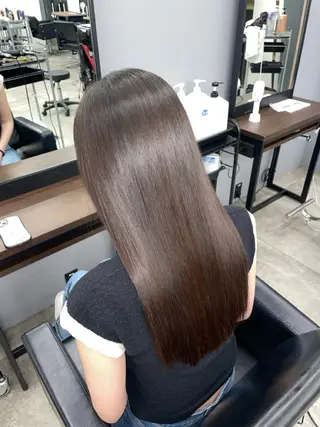 ロング 艶髪／トリートメント ⭐️KIRARI⭐️のヘアスタイル