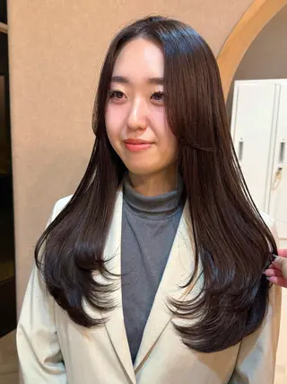 ロング カラー グレージュ/レイヤー /ボブ/moyu🎀のヘアスタイル