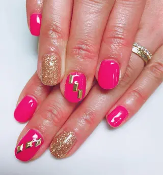 ネイル bijou所属・相馬 礼菜のネイルデザイン