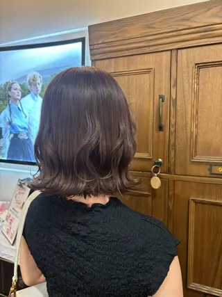 ミディアム 天野 妃菜のヘアスタイル