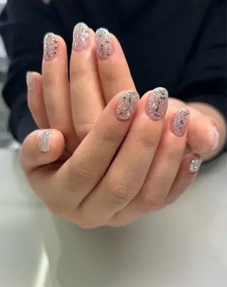 ネイル Rich to安城店所属・二階堂 晴菜のネイルデザイン