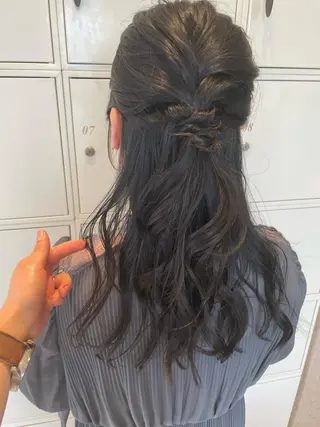 ヘアアレンジ 鶴岡で縮毛矯正なら お任せ！ハヤシナオミのヘアスタイル