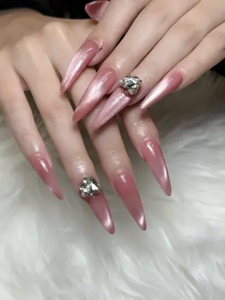 ネイル Lumi Nailのネイルデザイン