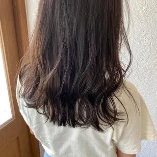 セミロング カラー 入江 志穂のヘアスタイル