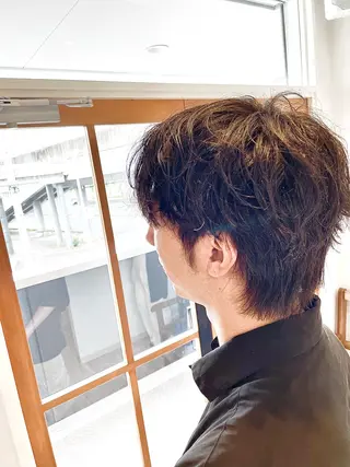 ショート パーマ メンズ 小林 崇雅　ダウンパーマのヘアスタイル