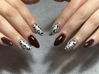 ネイル 7LOOKS フェンのネイルデザイン