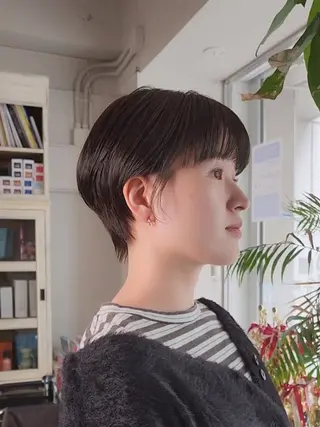 ショート カラー quiora所属・奉書 隆浩のヘアスタイル