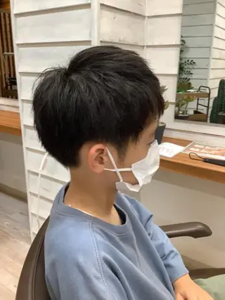 ショート 小林 崇雅　ダウンパーマのヘアスタイル