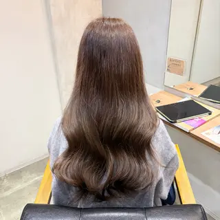 カラー 杉田 理胡のヘアスタイル