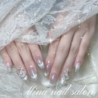 ネイル 🎀まゆ 🪽🐾のネイルデザイン