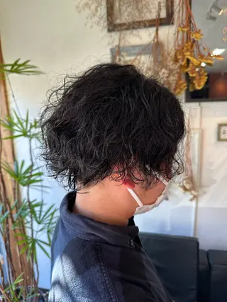 ショート パーマ メンズ インナーカラー指名 No.1菊池柊真のヘアスタイル