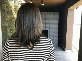 セミロング カラー nambu-GARDEN所属・高橋 美波のヘアスタイル