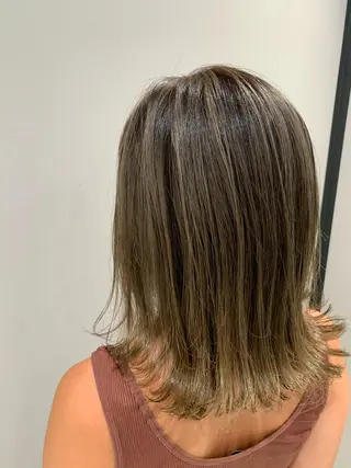 ミディアム カラー 古畑 佑悟のヘアスタイル