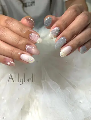 ネイル Allybell🫧 Ayakaのネイルデザイン