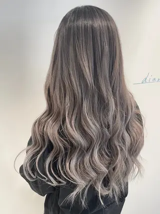 カラー マツムラ ミサキのヘアスタイル