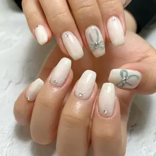 ネイル Li-Fra NAGARASAYAのマツエク・マツパデザイン