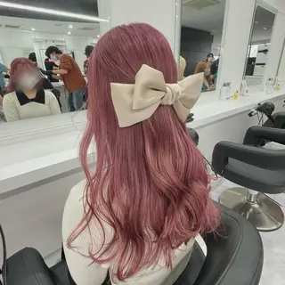 ロング カラー ヘアアレンジ 🫧うる艶トレンド 🫧透明感カラーのヘアスタイル