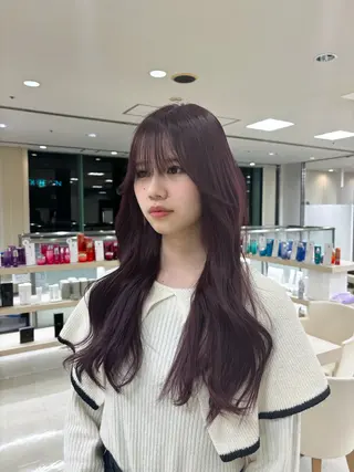 ロング カラー 推し活/韓国/ブリー チカラーminamiのヘアスタイル