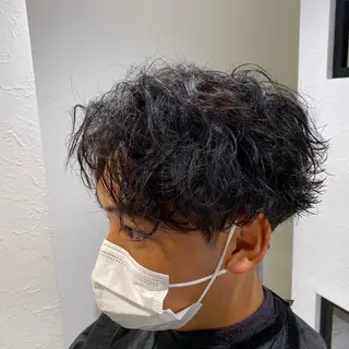 ショート パーマ メンズ 赤み消し🌿 透明感カラー🫧のヘアスタイル