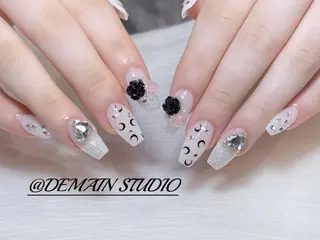 ネイル DEMAIN- ⭐️のネイルデザイン