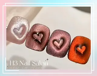 ミディアム H3 ネイル サロンのネイルデザイン