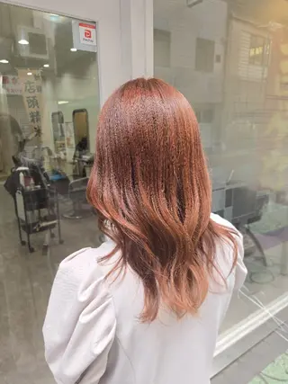 カラー セミロング 暖色🍎透明感カラー 🩵小林かりんのヘアスタイル