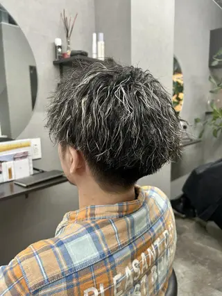 ショート カラー パーマ メンズ ♦️髪の救世主♦️ ★YAMA★のヘアスタイル