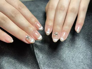 ネイル Aina nail salon所属・緒方 ひとみのネイルデザイン