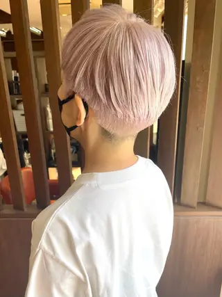 ショート カラー 髪質改善ｶﾗｰ ｹｱﾌﾞﾘｰﾁ/ﾀﾑのヘアスタイル