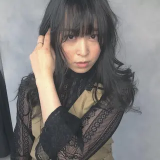 ロング カラー ORIKA 美容室のヘアスタイル