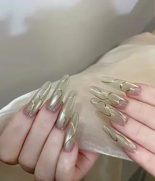 ネイル 相沢 さやかのネイルデザイン