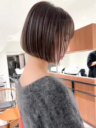 ショート カラー 艶髪ハイトーン 💎凜💎のヘアスタイル