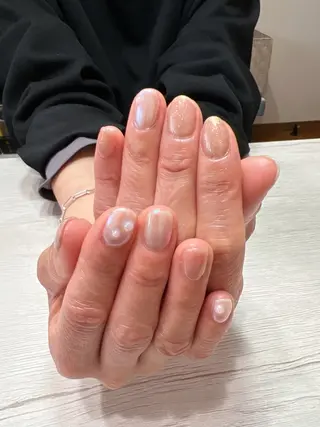 ネイル Luminous ⭐︎のネイルデザイン