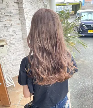 セミロング サブリナシュシュ所属・朝倉 海斗のヘアスタイル