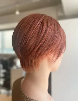 ショート カラー aletta  大森町所属・韮澤 里奈のヘアスタイル