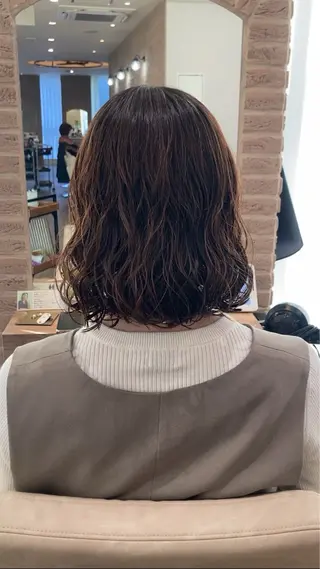 ショート パーマ アクロ梅田所属・コテ巻き風デジパ職人 中川ジョニーLaboのヘアスタイル